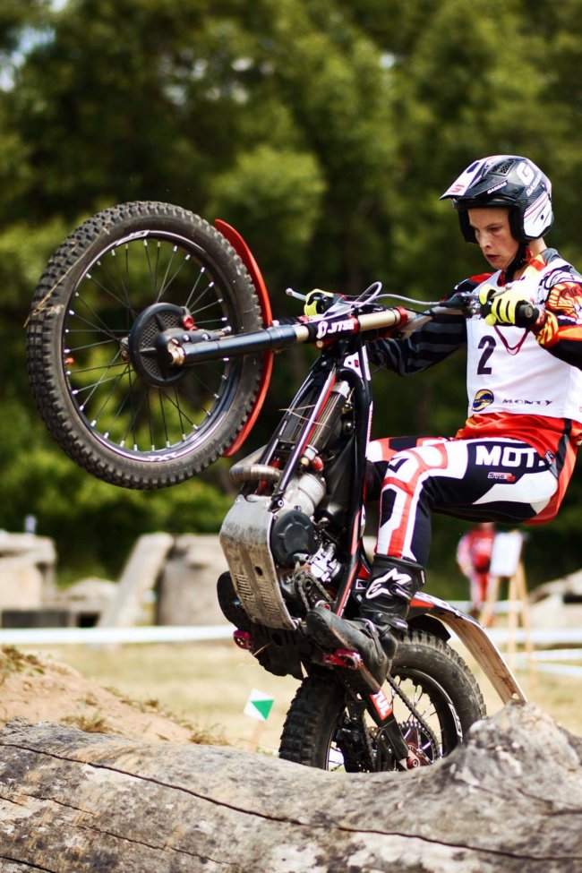 35747335_1877466302316665_5530642009968082944_o