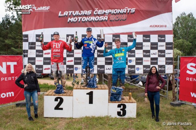 36541410_2179954392234736_4808368904671854592_o