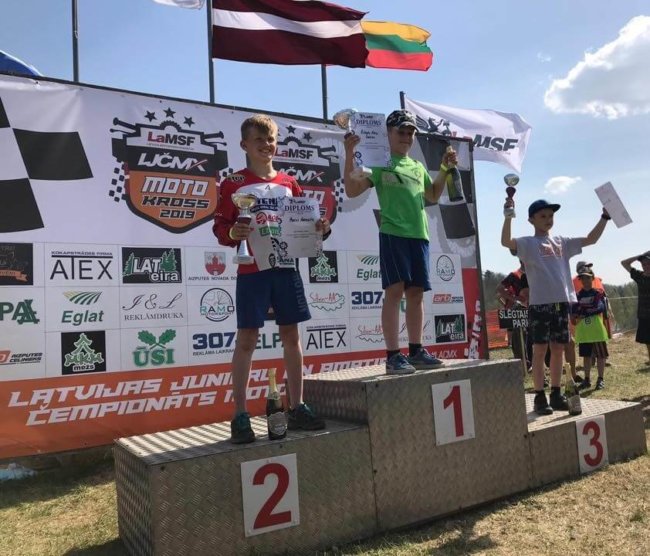 58444866_2904716632879422_8490822440618819584_n