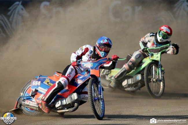 2019-05-09_trofimovs_un_avgucevics_liideri