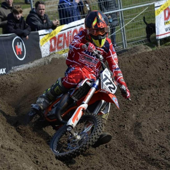 59390885_2176128475797531_786731579337605120_n