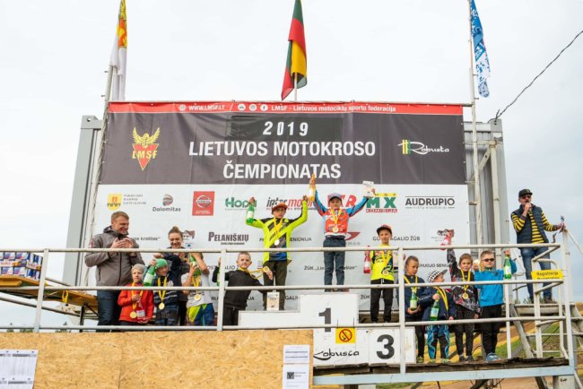 60101797_2176078169139865_468098388122927104_o