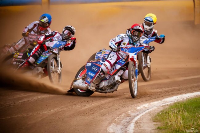 2019-08-04_lebedevs_vadiibaa_pirmais_liikums (1)