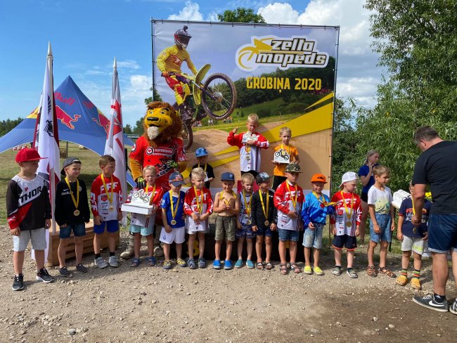 117590880_599340404112728_2923677276264667176_o