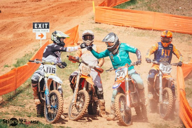 received_1323070438187132