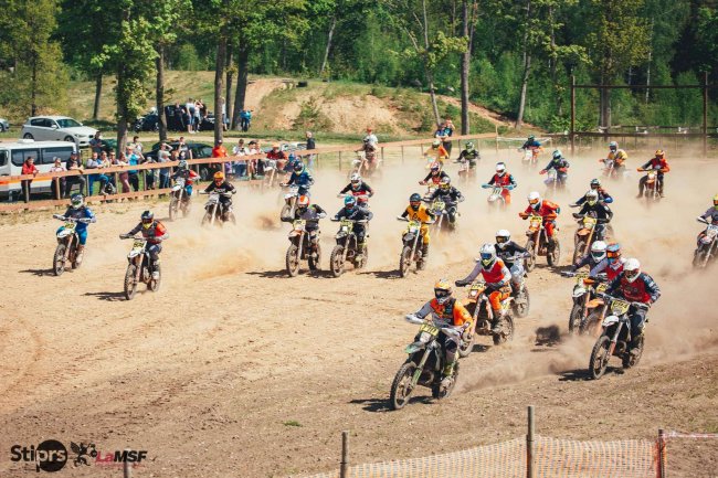 received_1126576884910026