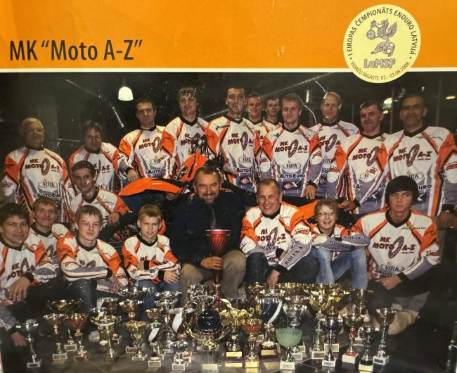 Moto A-Z – kopbilde