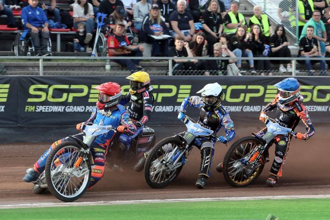 jarek.pabijan@gmail.com